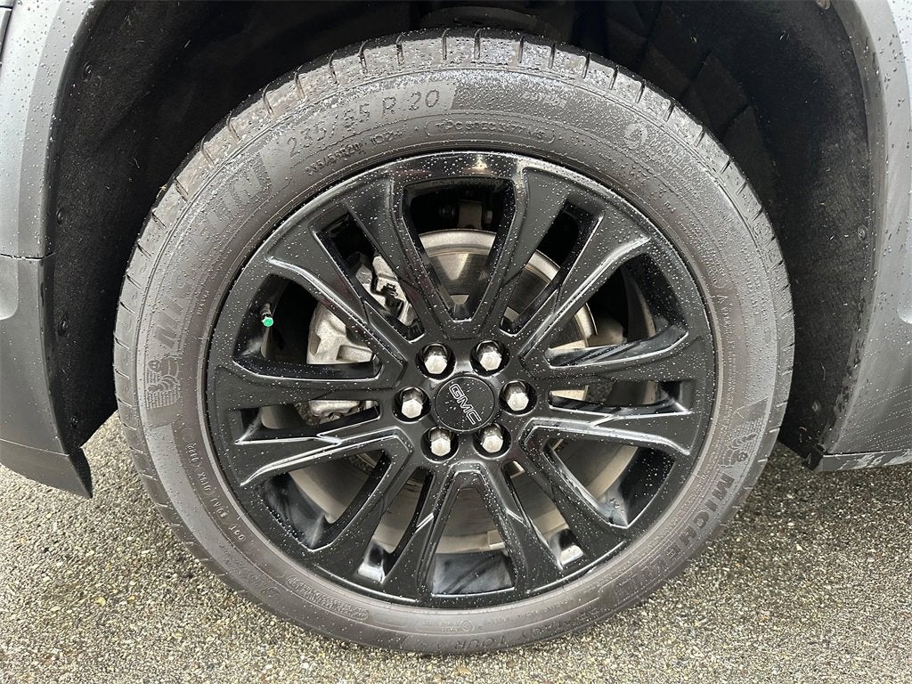 2022 GMC Acadia Base