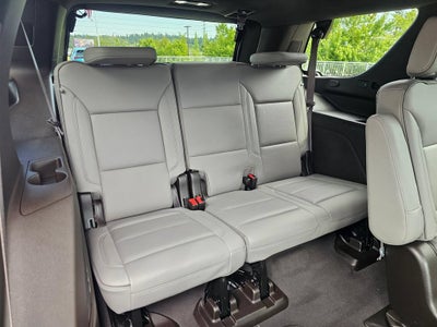 2025 GMC Yukon Base