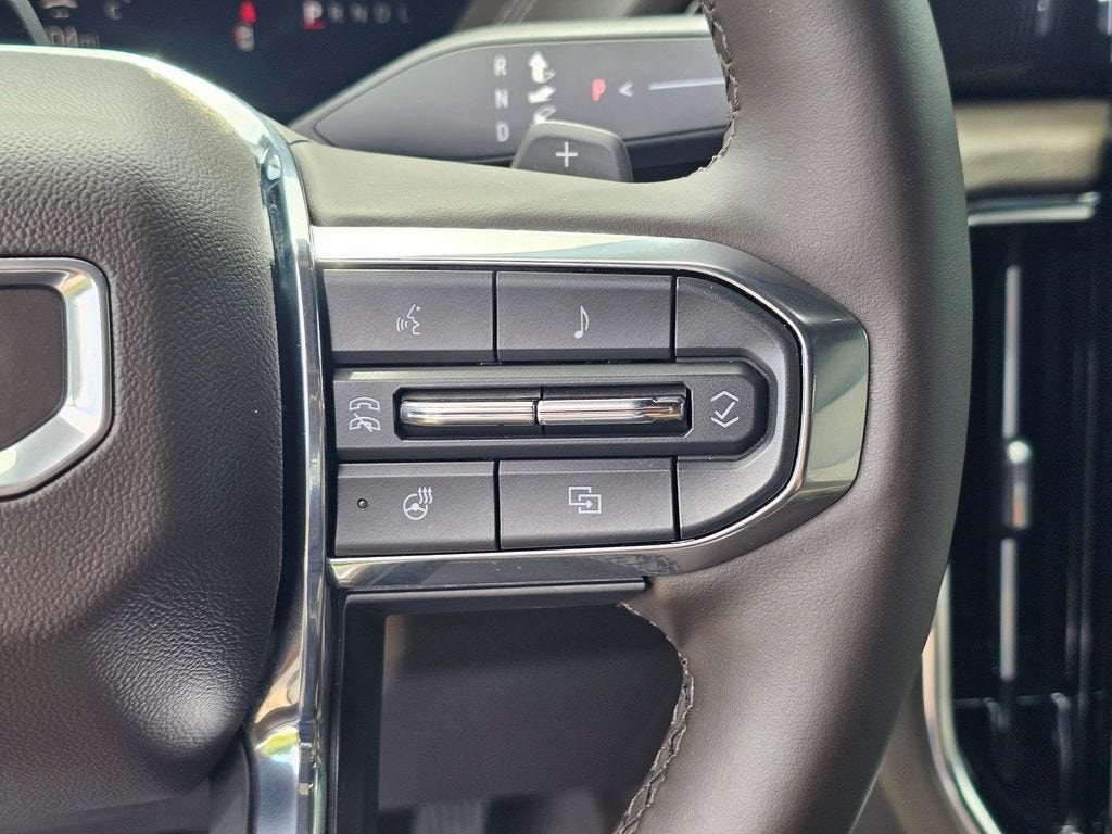 2025 GMC Yukon Base