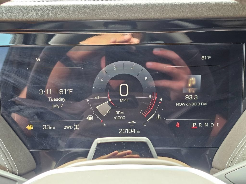 2025 GMC Yukon Base