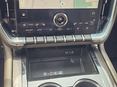 2025 GMC Yukon Base