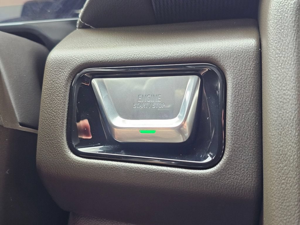 2025 GMC Yukon Base