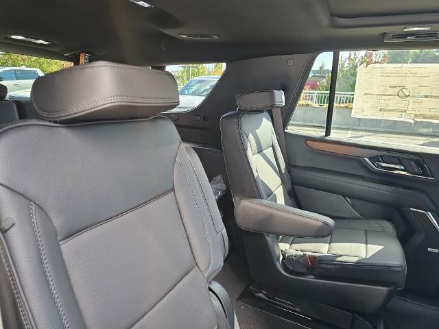 2026 GMC Yukon Denali - Photo 13