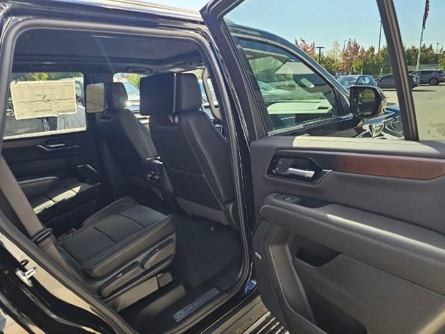2026 GMC Yukon Denali - Photo 15
