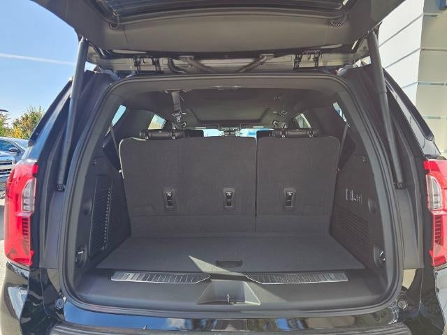 2026 GMC Yukon Denali - Photo 18