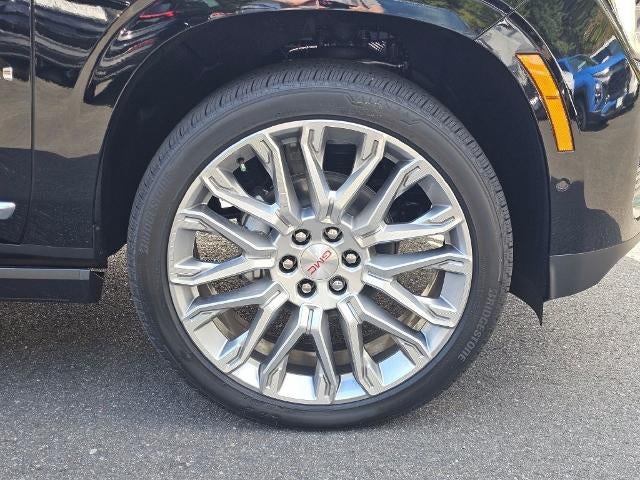 2027 GMC Yukon Denali - Photo 9