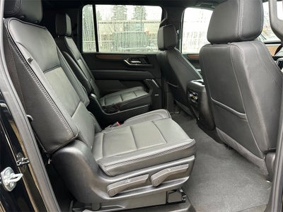 2025 GMC Yukon XL Base