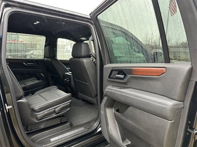 2025 GMC Yukon XL Base
