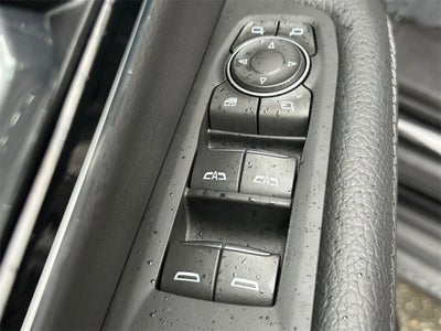 2025 GMC Yukon XL Base