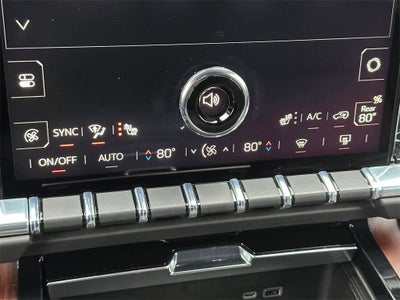 2025 GMC Yukon XL Base