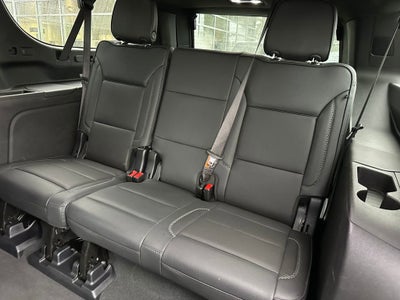 2025 GMC Yukon XL Base