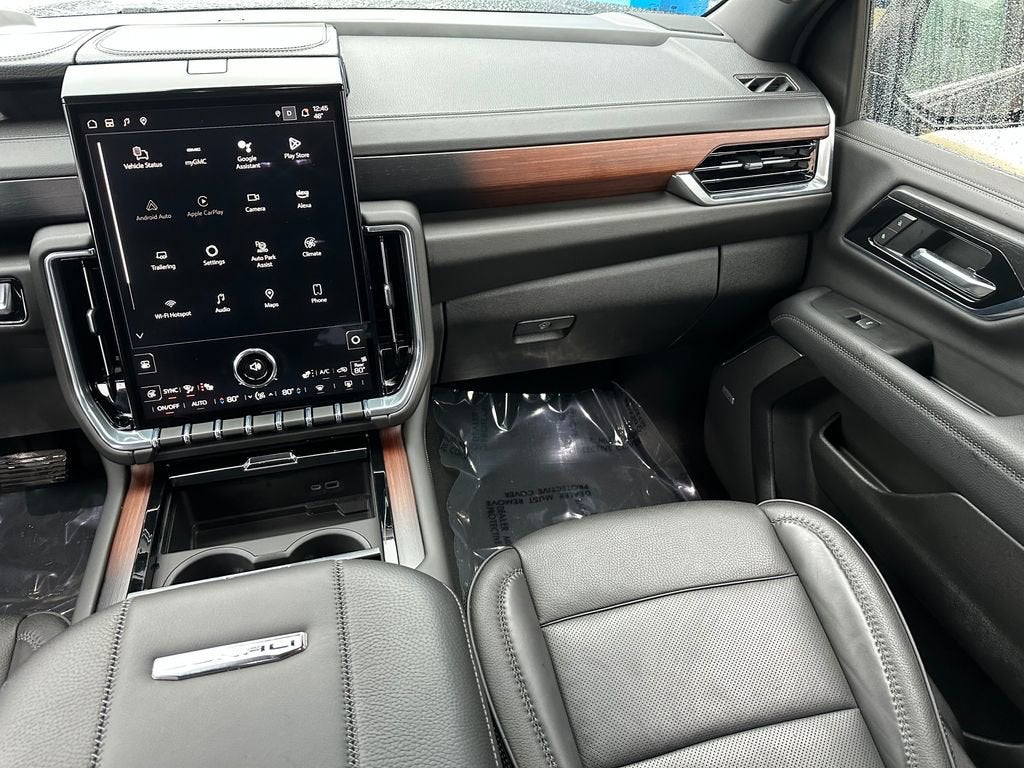 2025 GMC Yukon XL Base