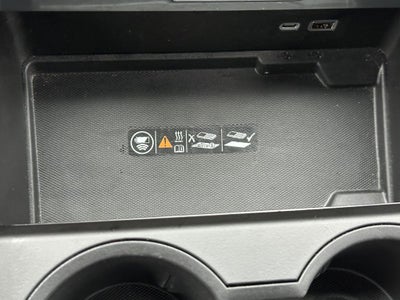 2025 GMC Yukon XL Base