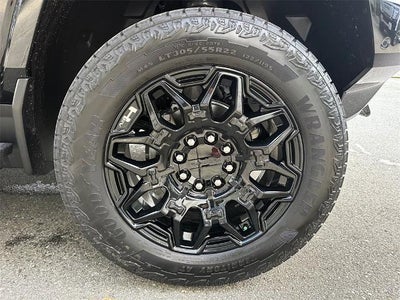 2026 GMC HUMMER EV SUV 2X