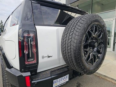 2026 GMC HUMMER EV SUV 2X