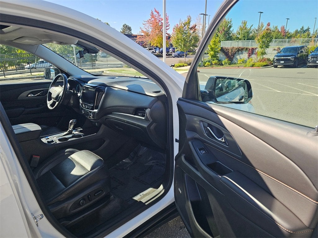 2020 Chevrolet Traverse Base