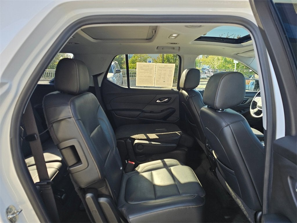 2020 Chevrolet Traverse Base