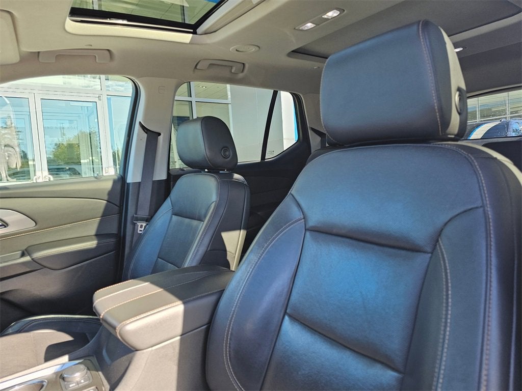 2020 Chevrolet Traverse Base