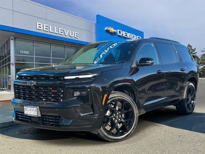 2025 Chevrolet Traverse Base