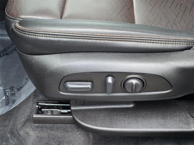 2023 Chevrolet Traverse Base