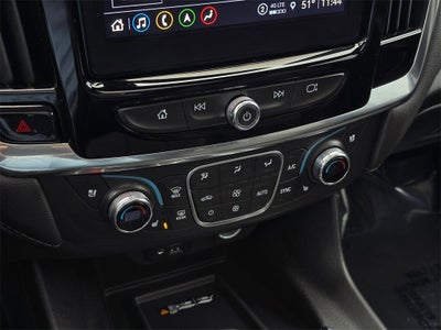 2023 Chevrolet Traverse Base