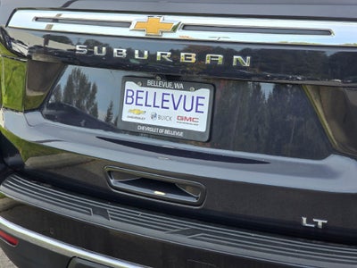 2022 Chevrolet Suburban Base