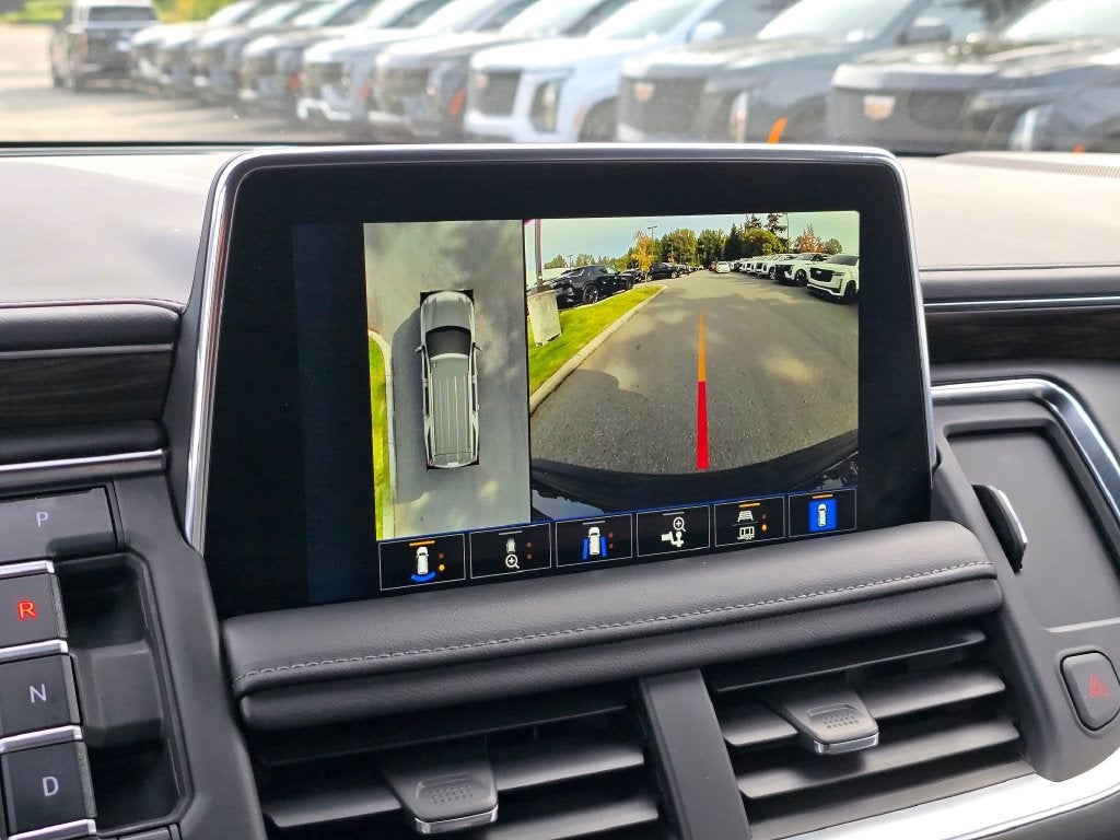 2022 Chevrolet Suburban Base