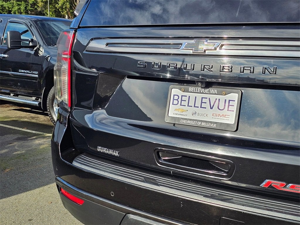 2021 Chevrolet Suburban Base