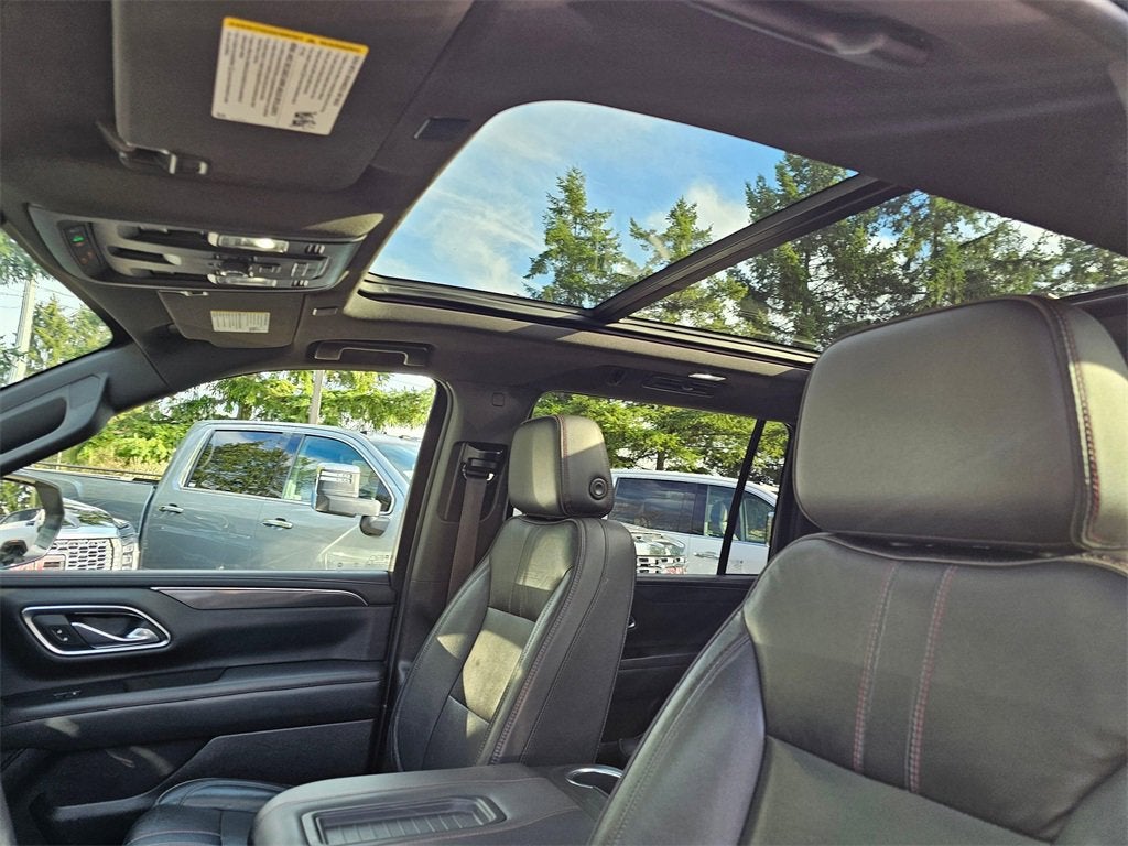 2021 Chevrolet Suburban Base