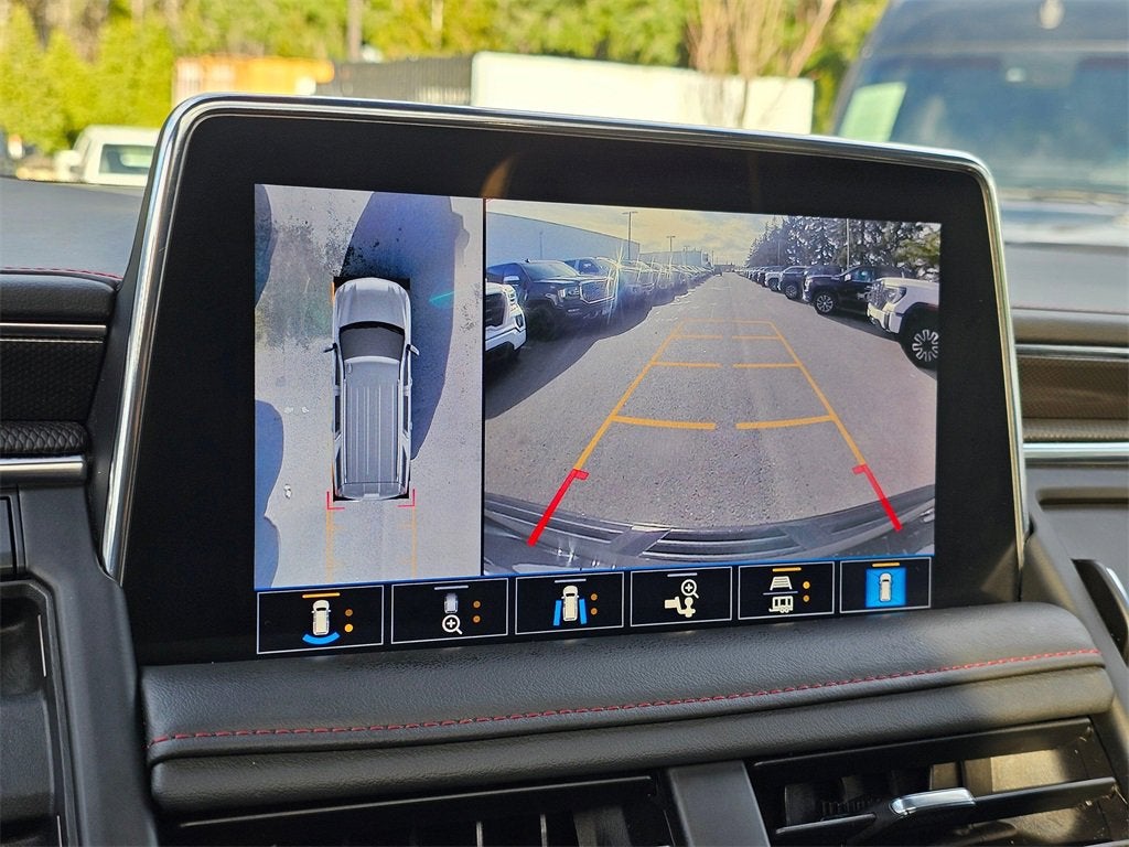 2021 Chevrolet Suburban Base