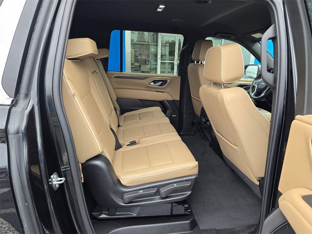 2024 Chevrolet Suburban Base