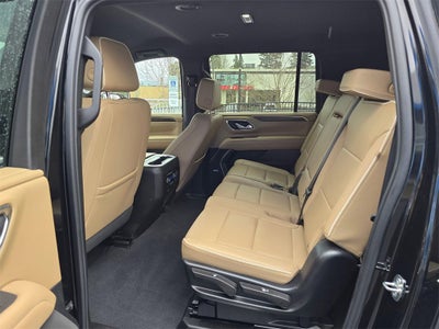 2024 Chevrolet Suburban Base