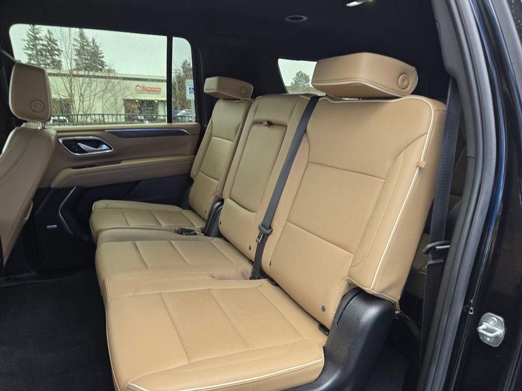 2024 Chevrolet Suburban Base