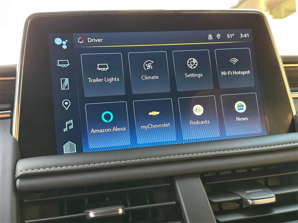 2024 Chevrolet Suburban Base