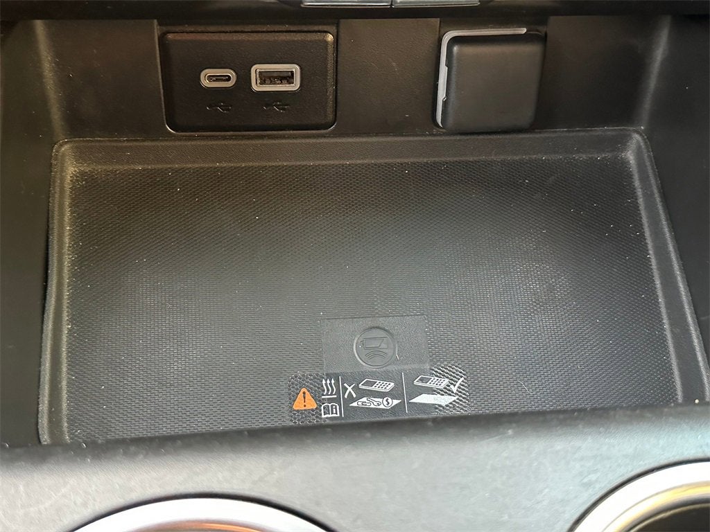 2024 Chevrolet Suburban Base