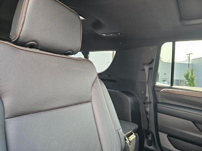 2022 Chevrolet Suburban High Country