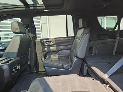 2022 Chevrolet Suburban High Country