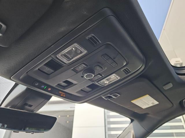 2022 Chevrolet Suburban High Country