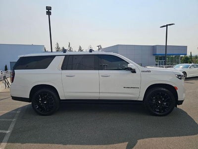 2022 Chevrolet Suburban High Country