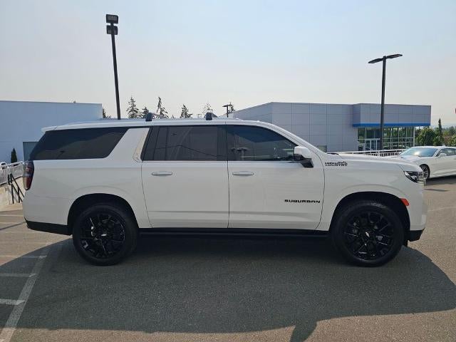 2022 Chevrolet Suburban High Country