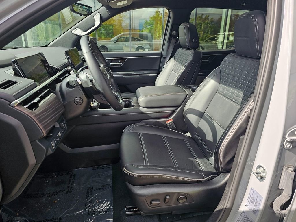 2025 GMC Sierra EV Base