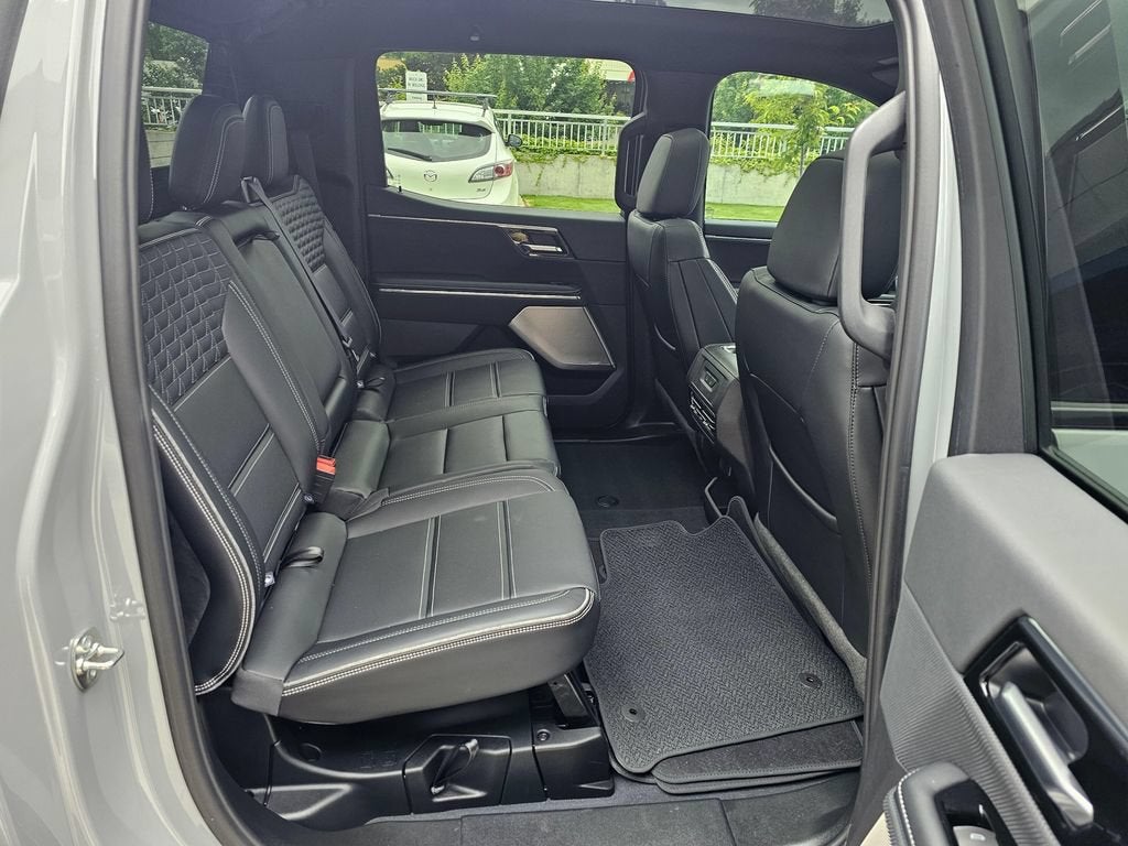 2025 GMC Sierra EV Base