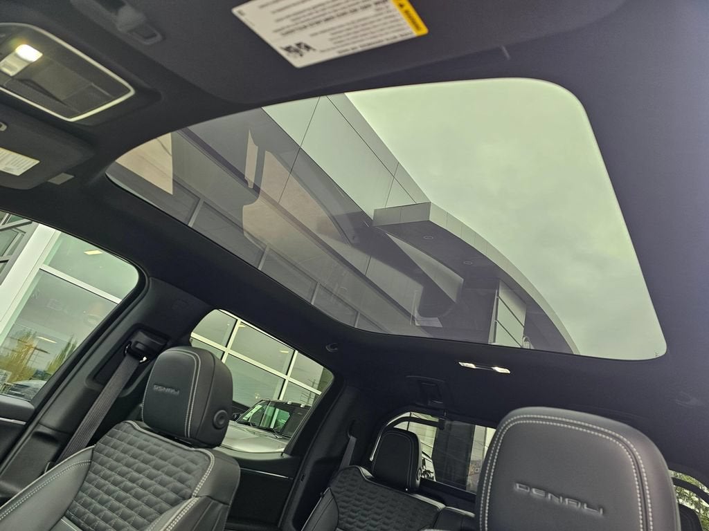 2025 GMC Sierra EV Base