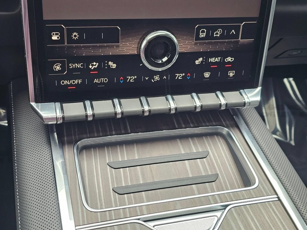 2025 GMC Sierra EV Base