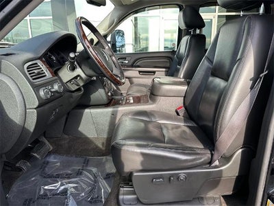 2011 GMC Sierra 3500 HD SRW Denali