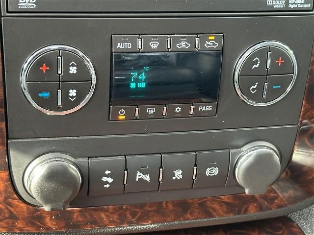 2011 GMC Sierra 3500 HD SRW Denali