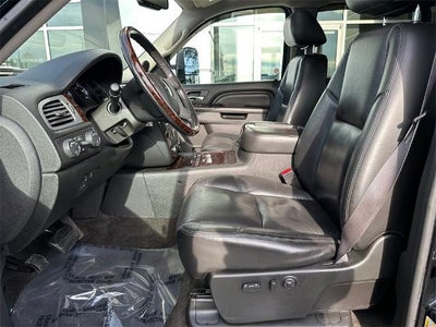 2011 GMC Sierra 3500 HD SRW Denali