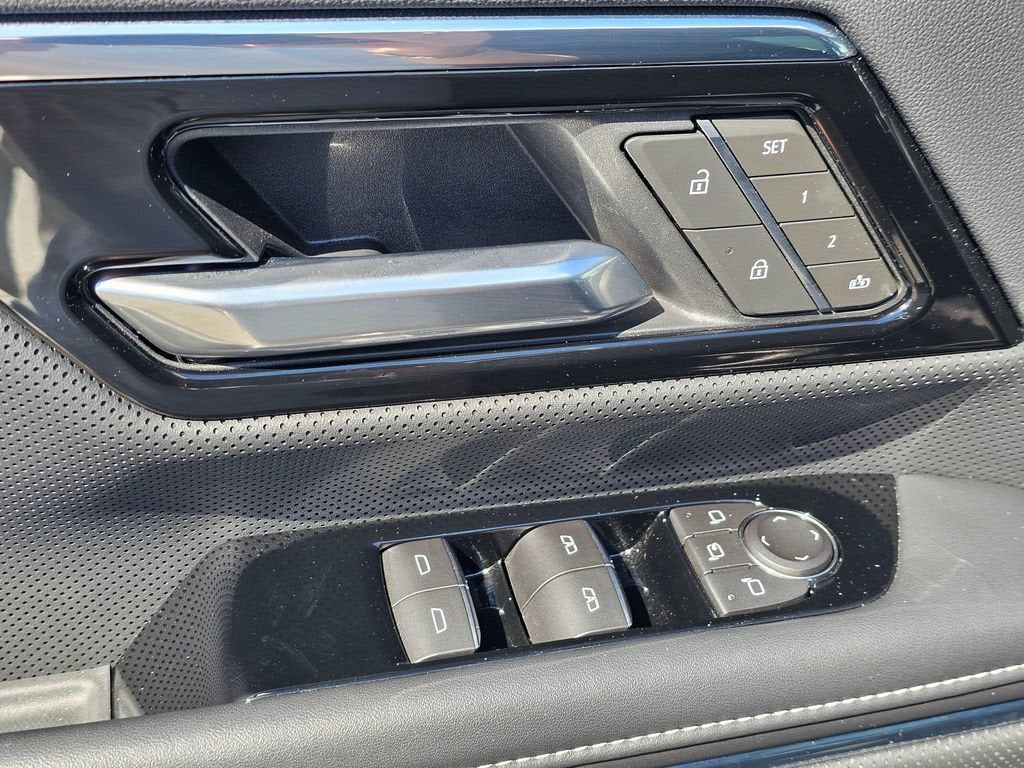2026 GMC Sierra EV Base