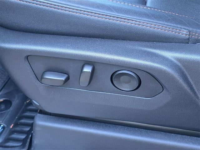 2025 GMC Sierra 3500 HD AT4