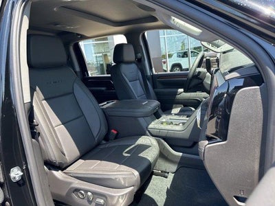 2025 GMC Sierra 3500 HD Denali